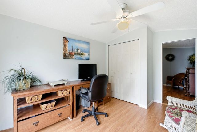 5 of 20 - 2502 Sw Versailles Terrace, Stuart, FL