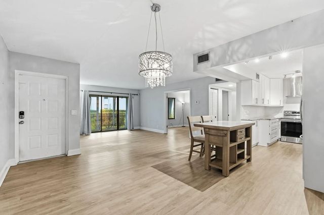 2 of 45 - 1104 Green Pine Boulevard #g1, West Palm Beach, FL