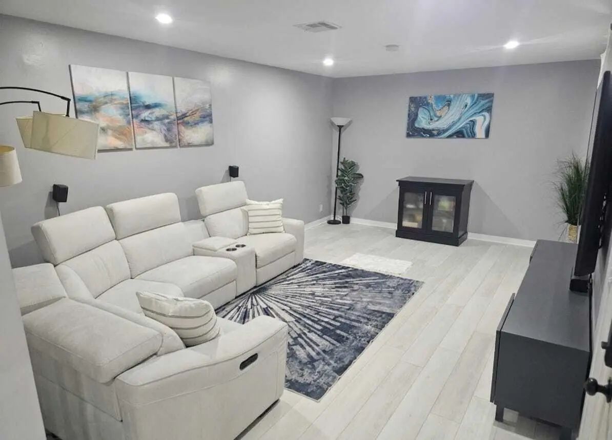 2492 Nw 99th Avenue, Coral Springs