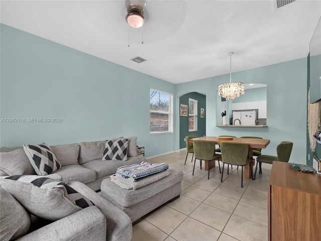 4 of 18 - 1030 Ne 42nd Terrace, Homestead, FL