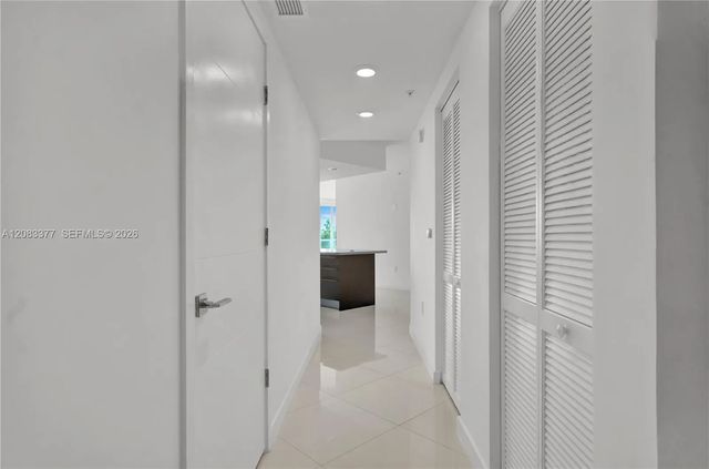 4 of 52 - 7825 Nw 107th Avenue #411, Doral, FL