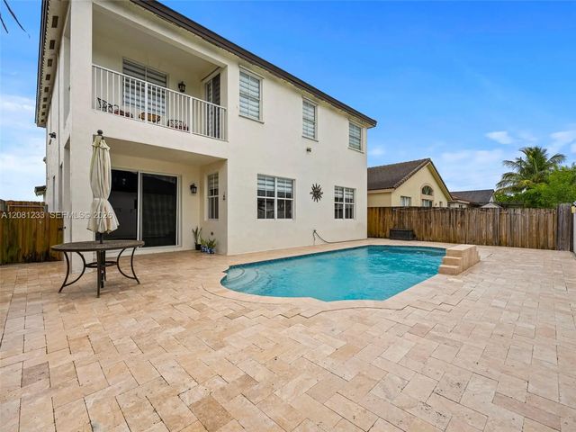 2 of 59 - 15541 Sw 21st Terrace, Miami, FL