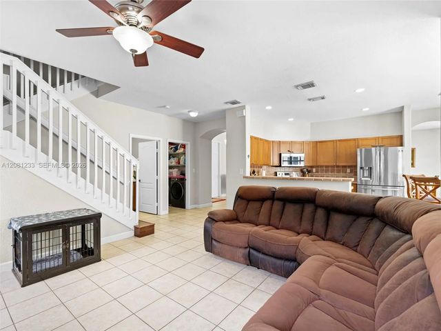 4 of 59 - 15541 Sw 21st Terrace, Miami, FL
