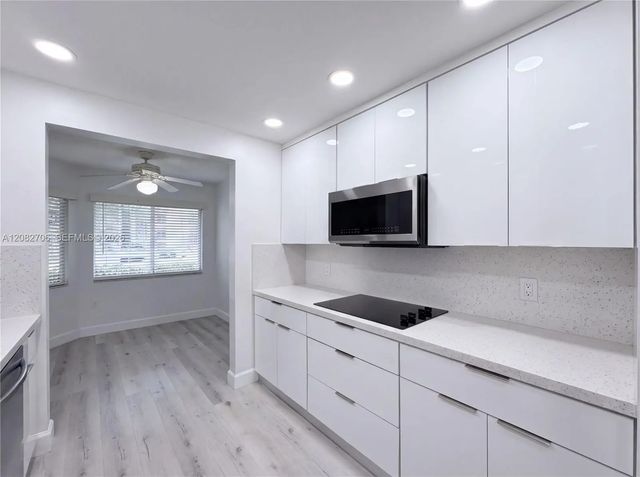 750 Sw 138th Avenue #103f, Pembroke Pines