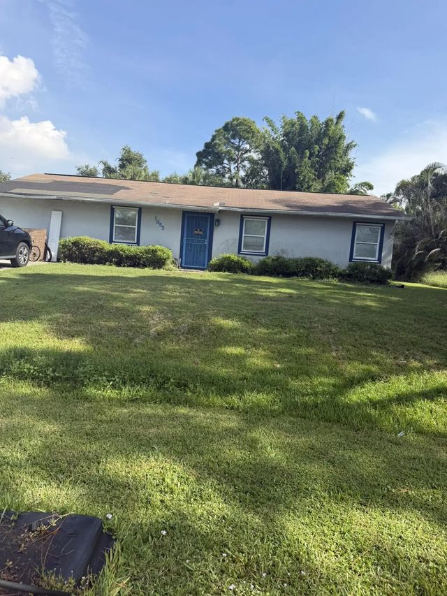 1655 Sw Escobar Lane, Port St. Lucie