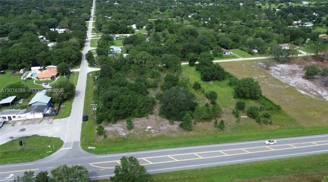3 of 6 - . Nw 102nd Street, Okeechobee, FL