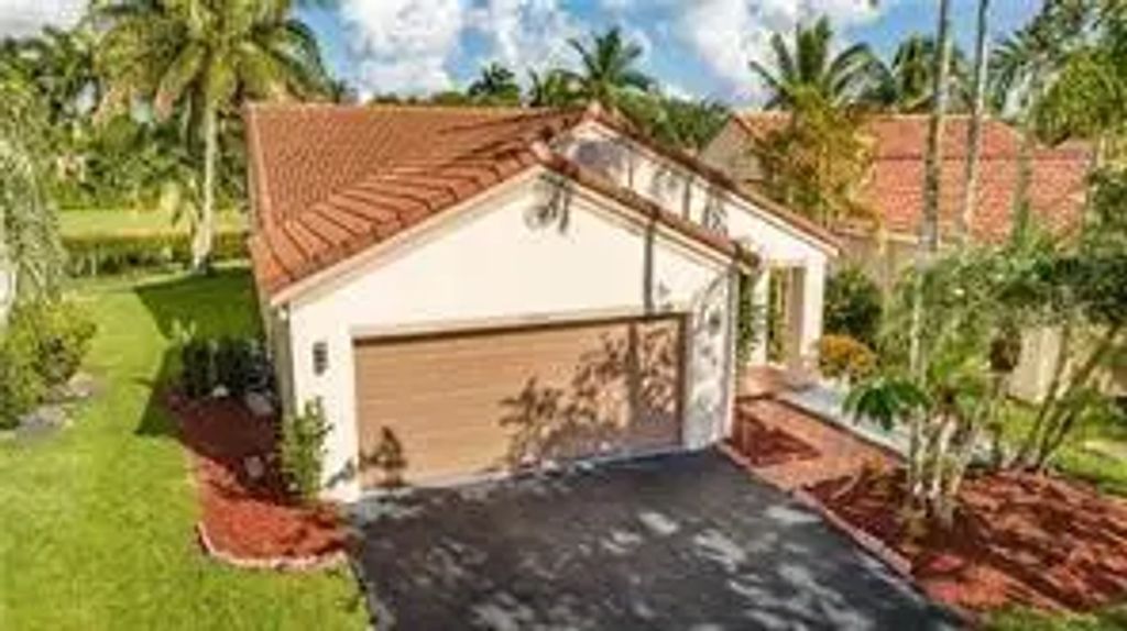 1321 Majesty Terrace, Weston