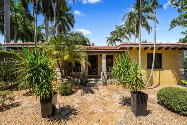 3 of 28 - 9204 Ne 10th Avenue, Miami Shores, FL