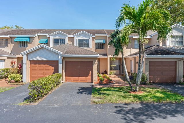 3 of 40 - 7107 Woodmont Way, Tamarac, FL