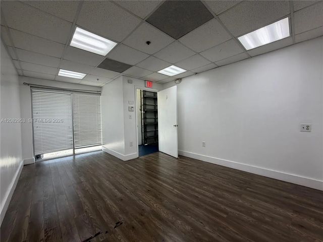 5 of 13 - 10601 Nw 122nd Street #8, Medley, FL