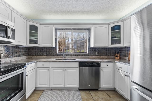1611 Cabot Lane #3, Wellington