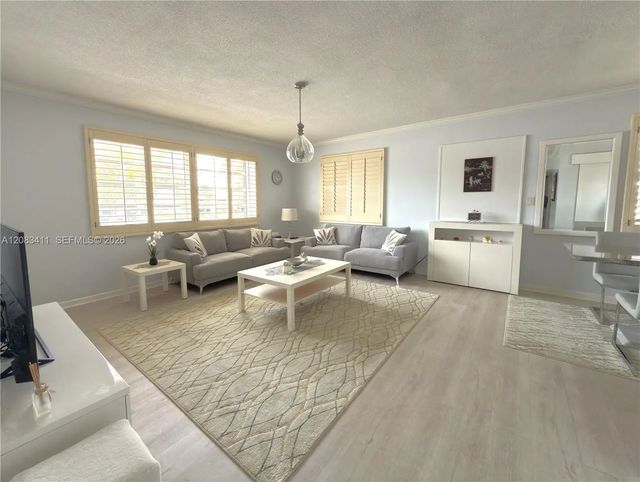 2 of 30 - 2340 Ne 9th Street #210, Fort Lauderdale, FL