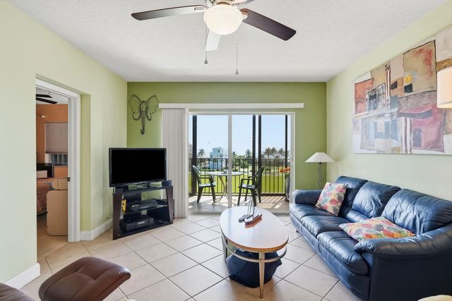 3 of 46 - 4117 Bougainvilla Drive #507, Lauderdale-By-The-Sea, FL