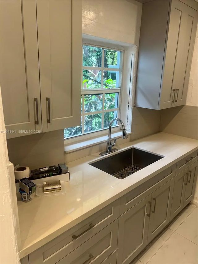 4 of 12 - 445-47 Ne 69th Street ##b, Miami, FL