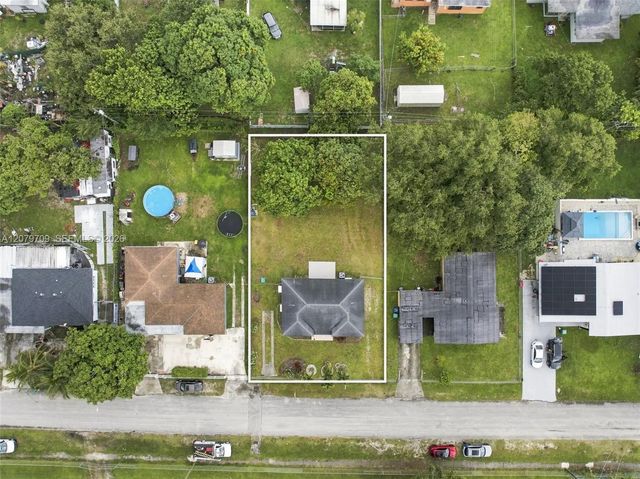 3 of 40 - 2135 Nw 129th Street, Miami, FL