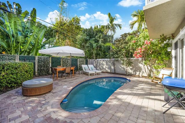 2 of 17 - 2656 Ne 30th Place, Fort Lauderdale, FL