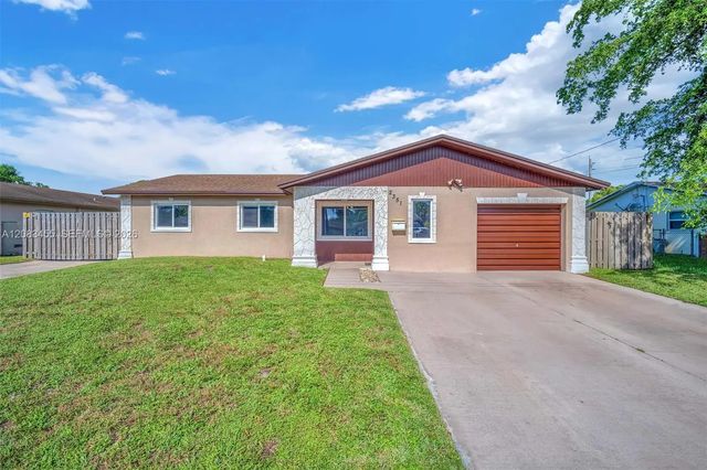 2 of 35 - 2351 Nw 60th Terrace, Sunrise, FL