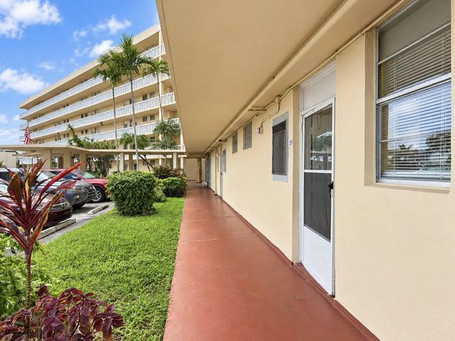 3 of 60 - 2999 Point East Drive #c109, Aventura, FL