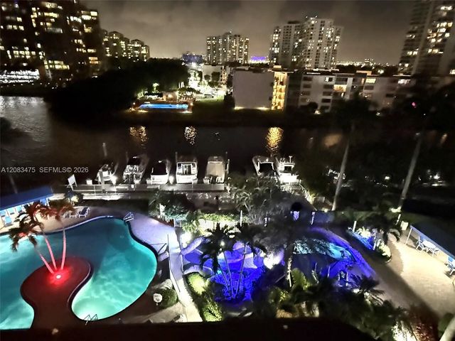 5 of 18 - 3530 Mystic Pointe Drive #3003, Aventura, FL