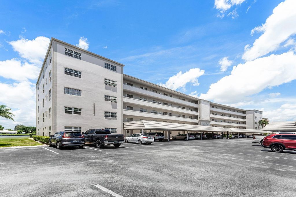 250 John F Kennedy Drive #unit 204, Atlantis