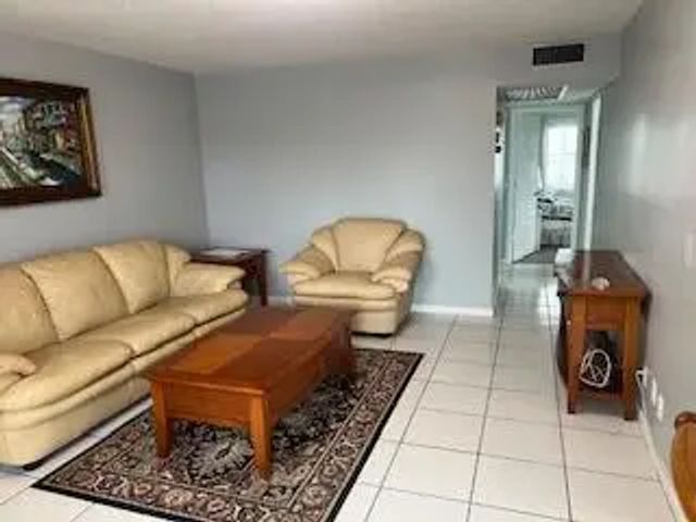 5 of 6 - 240 Southampton B #240, West Palm Beach, FL