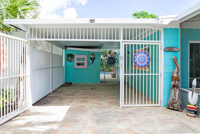 3 of 22 - 665 Ne Bernard Street, Jensen Beach, FL