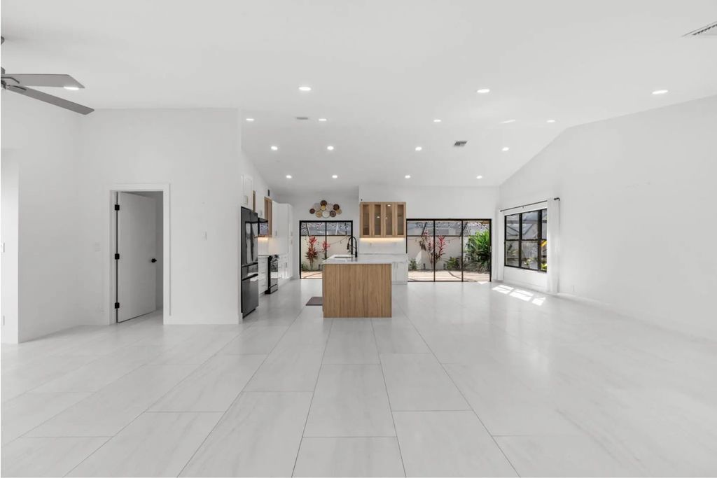 21326 Campo Allegro Drive, Boca Raton