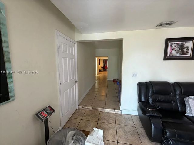 2 of 33 - 3245 Nw 34th Street, Miami, FL