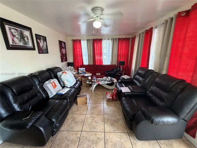 4 of 33 - 3245 Nw 34th Street, Miami, FL