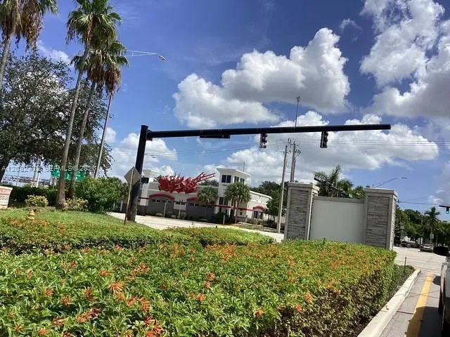 4915 Nw 47th Terrace, Tamarac
