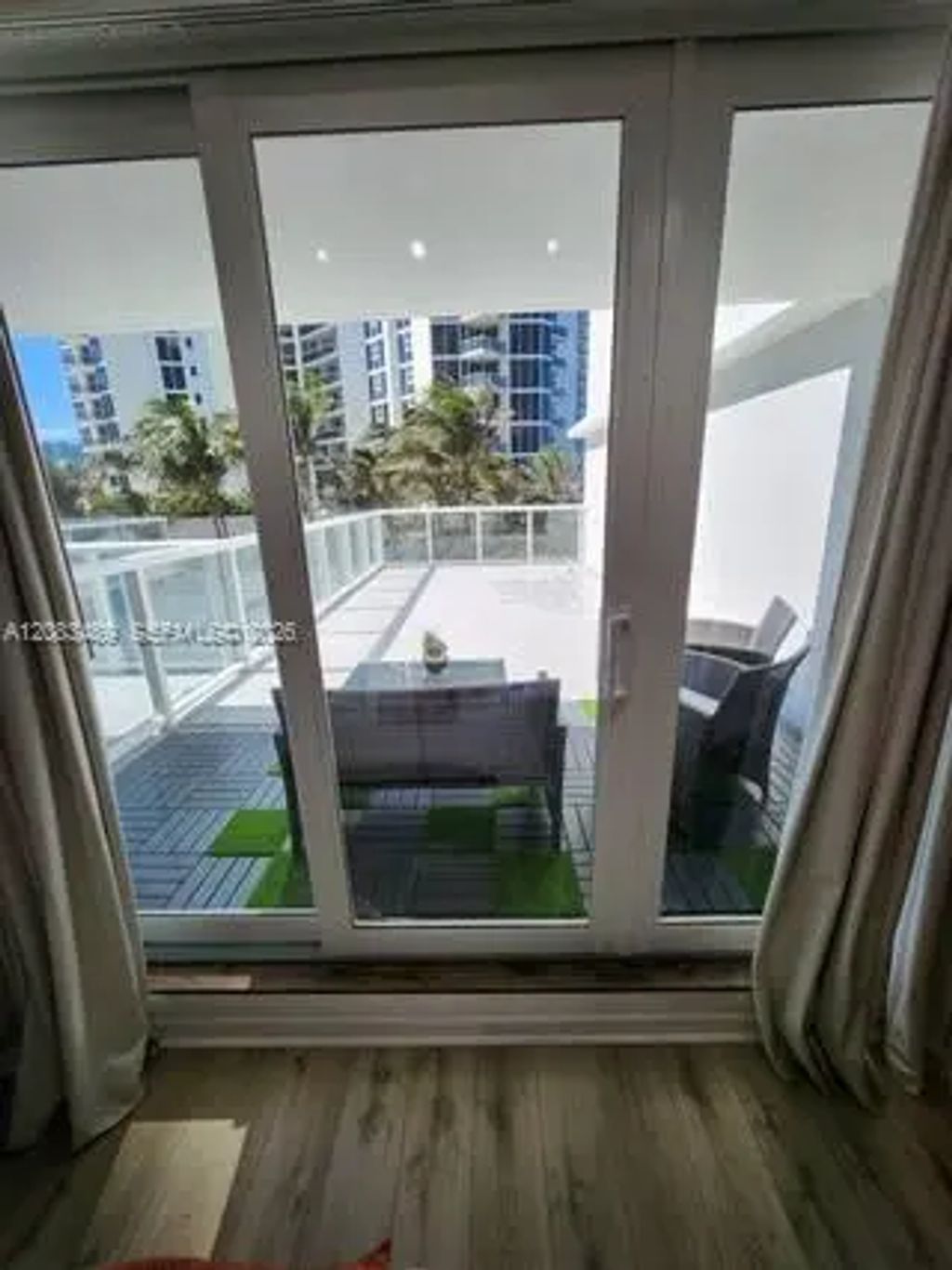 19201 Collins Avenue, Sunny Isles Beach