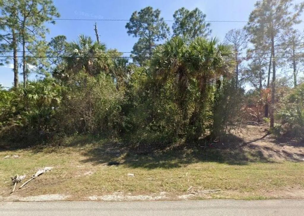 4240 34th Avenue Se, Naples
