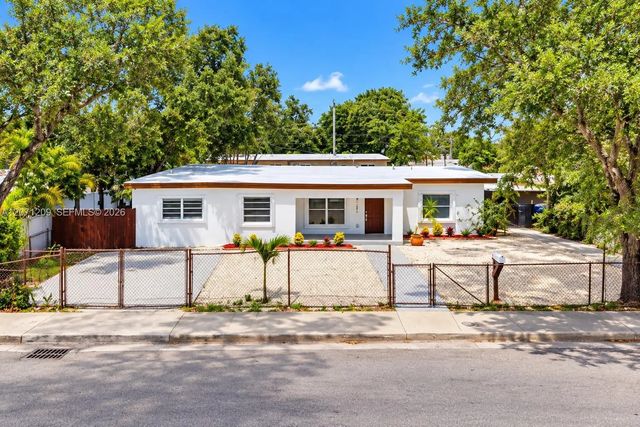 2101 Nw 93rd Terrace, Miami