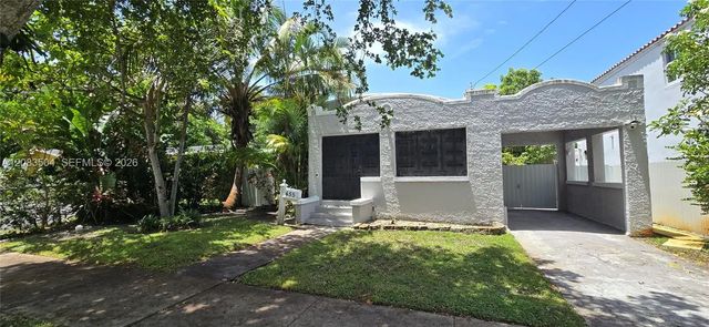 3 of 13 - 455 Ne 131st Street, North Miami, FL
