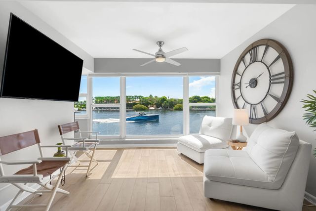 2758 Ne 30th Avenue #3b, Lighthouse Point