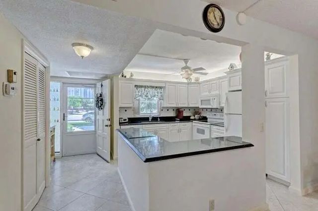 4 of 45 - 1201 N Sugar Sands Boulevard #3, Singer Island, FL