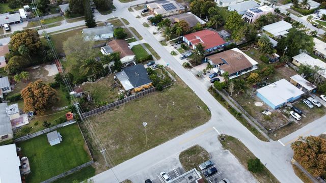 3 of 7 - 0 Sw 2nd Avenue, Boynton Beach, FL