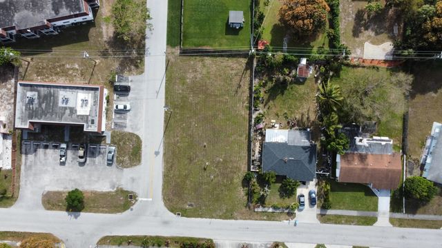 4 of 7 - 0 Sw 2nd Avenue, Boynton Beach, FL