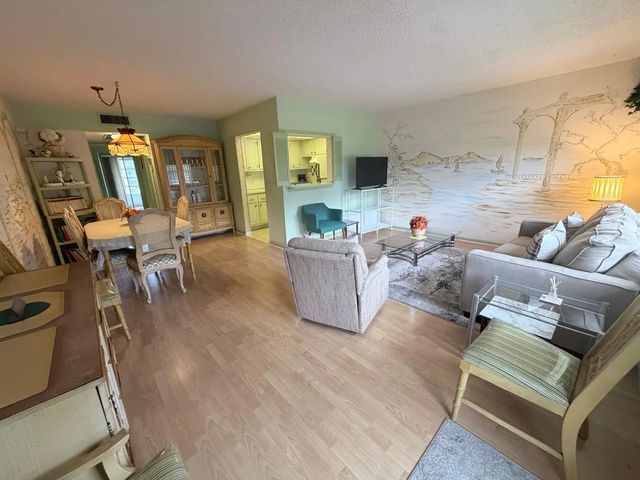 2 of 24 - 3031 Ashby D, Deerfield Beach, FL