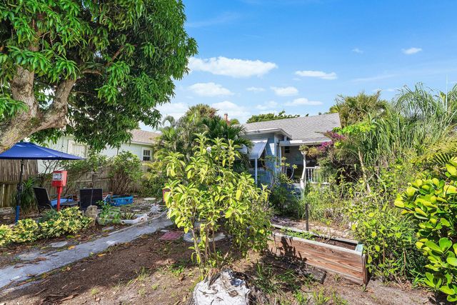 5 of 43 - 615 N L Street, Lake Worth Beach, FL