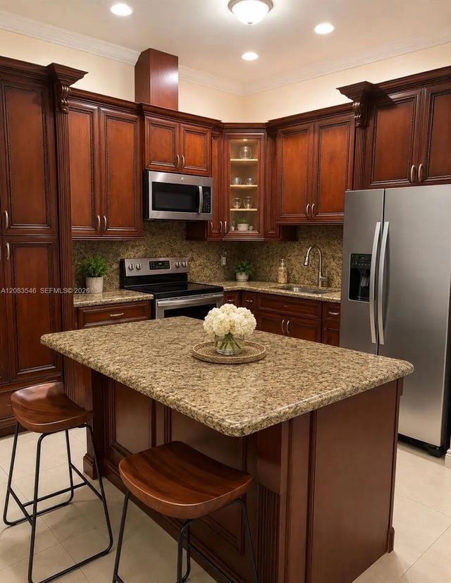 2 of 10 - 16240 Sw 83rd Lane, Miami, FL