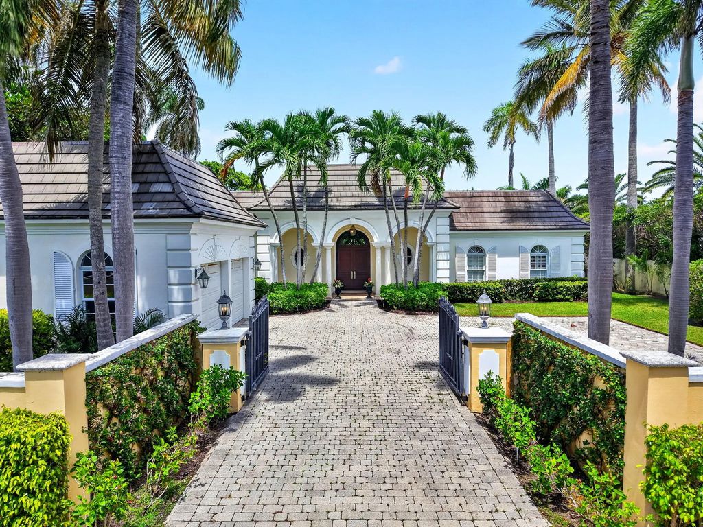 255 Cherry Lane, Palm Beach