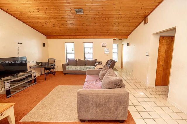 4 of 34 - 1830 Sw 96th Avenue, Miramar, FL