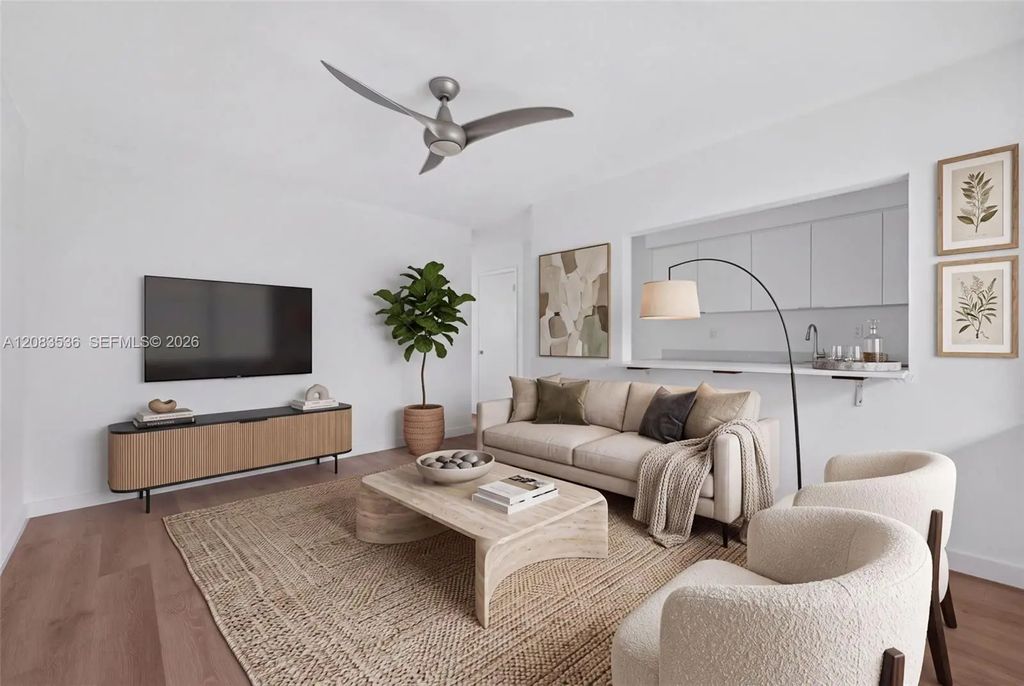 60 Nw 79th Street #22, Miami