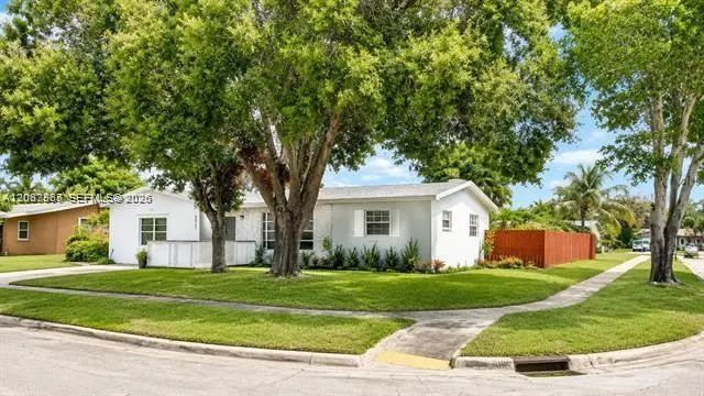 6921 Nw 5th Court, Margate