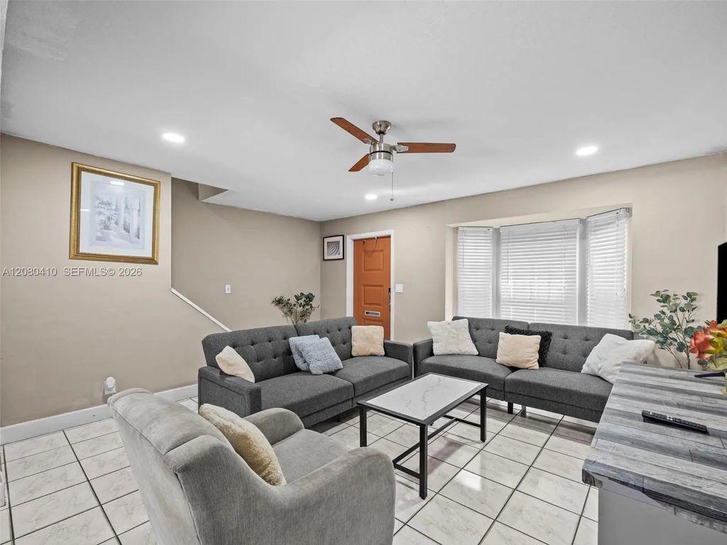 3609 Townhouse Court #3609, West Palm Beach