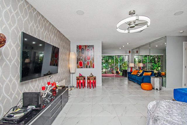 2 of 58 - 5704 Nw 47th Lane, Tamarac, FL
