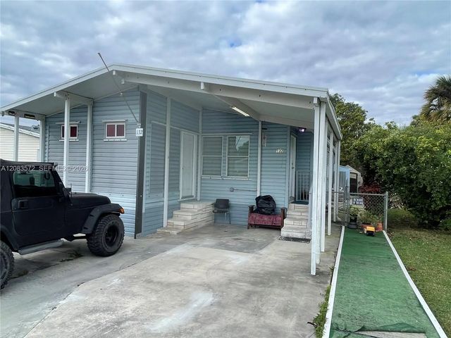 19800 Sw 180th Avenue #132, Miami