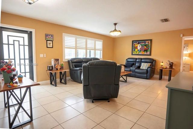 3 of 40 - 4301 Adams Street, Hollywood, FL