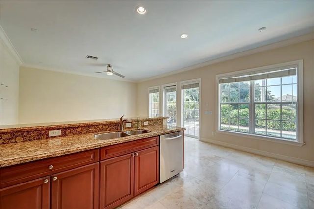 3 of 61 - 2201 Sw 13th Avenue, Fort Lauderdale, FL